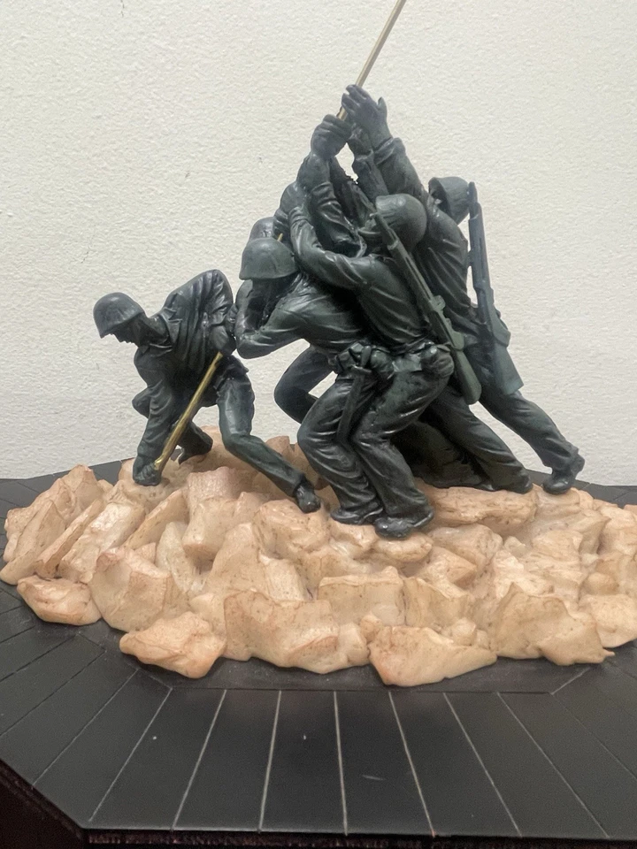 Большая статуя морской пехоты Иводзимы — военный мемориал морской пехоты США подарок - Изображение 2 из 4