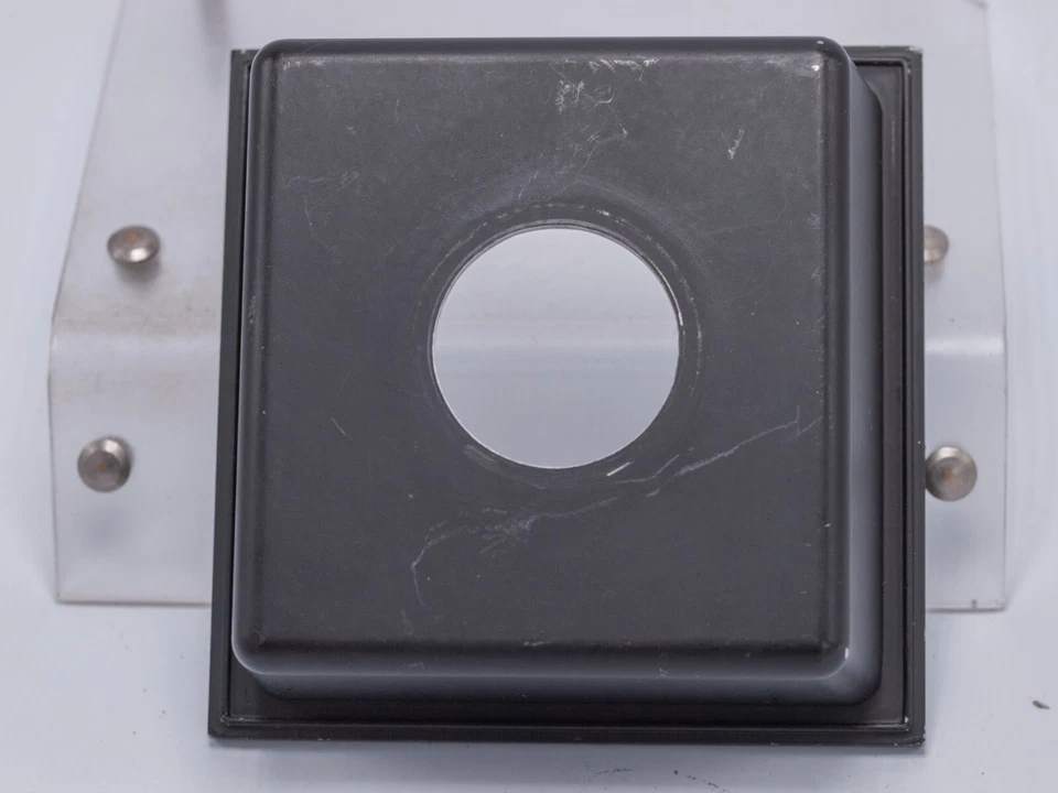 Calumet CC-400 Series 4x5" Camera Recessed 34mm Lens Board 4" Square 32.5mm Hole - Image 3 of 4