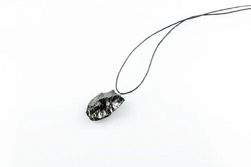 Elite shungite  Pendant 6-9gr Fullerenes C60 Karelia Russia EMF 98% carbon