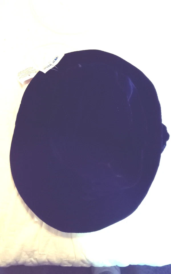 Metro Vintage Mar Negro. Sombrero Flor (Nuevo) Foto 2 de 4