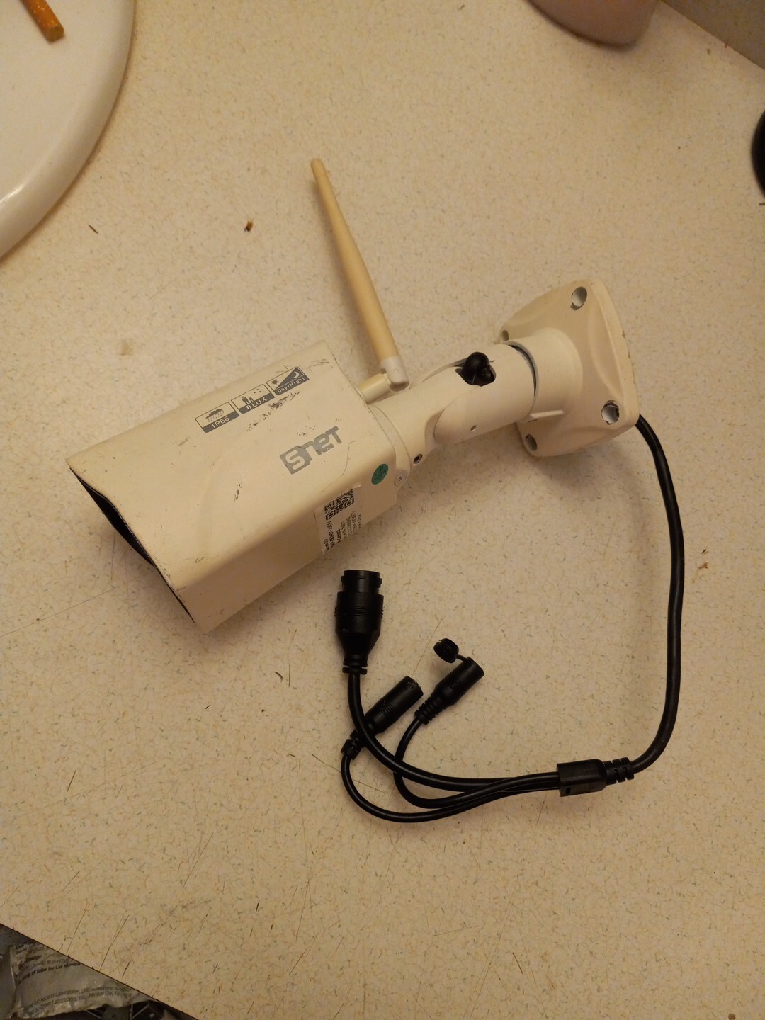 Securenet SN-750EF1 Outdoor IP Wireless Security Camera - Used