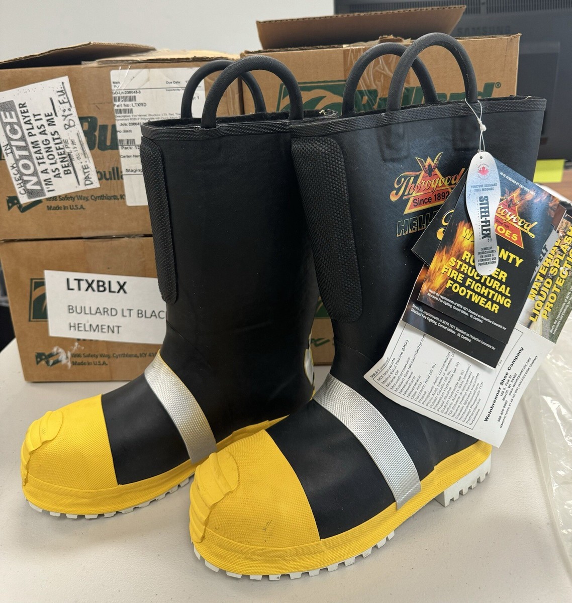 THOROGOOD (807-6003) HELLFIRE MENS FIREMAN BOOTS SIZE