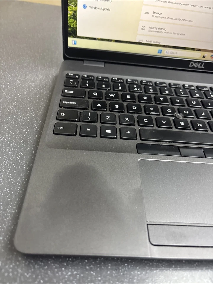 Dell Latitude 5501 · i7-9850H · 32GB · 1TB, photo 3 of 5