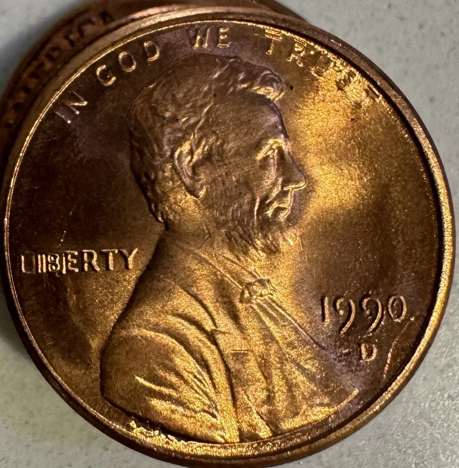 1990 D LINCOLIN MEMORIAL PENNY, DOUBLE DIE OBVERSE AND REVERSE. B/ U COIN UNC! - Image 2 of 4