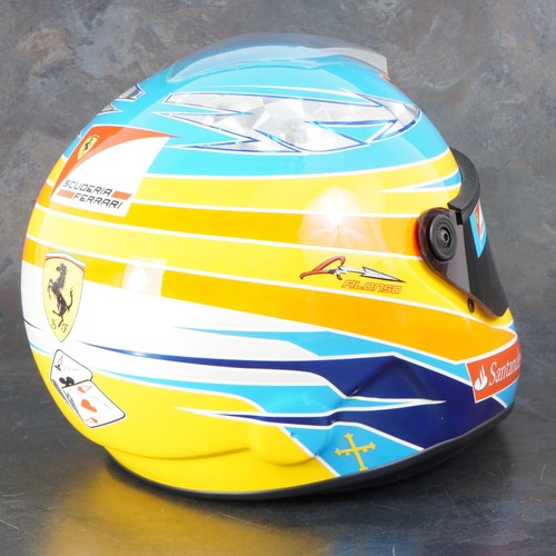 :Fernando Alonso Ferrari Scuderia Santander 1:1 Replica F1 Racing Helmet - Picture 4 of 7