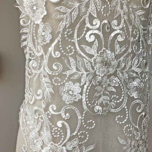 Exquisito Vestido de Novia Encaje Aplique Cuentas Bordado Floral Blusa Parche - Imagen 3 de 5