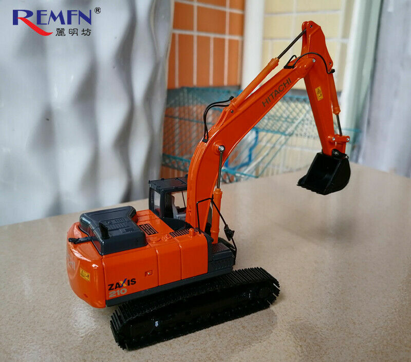 HITACHI ZAXIS 1:50 ZX210-5A Diecast Excavator Engineering Vehicles