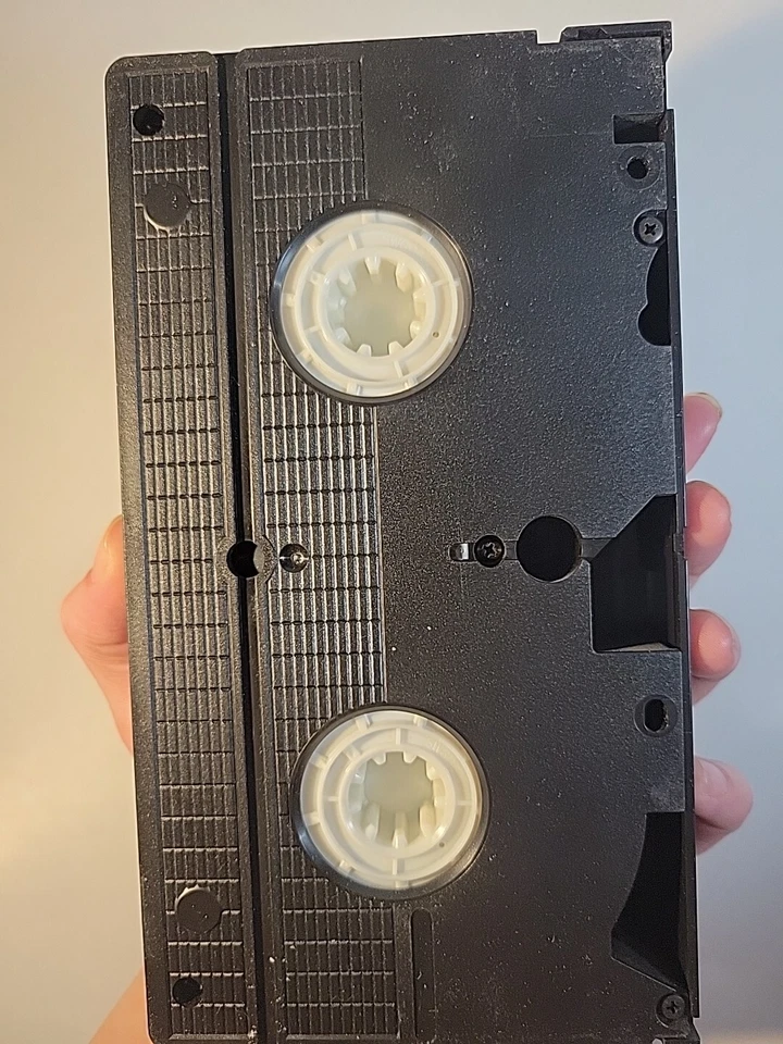 Skin Deep (VHS, 1989) John Ritter Skindeep NO CASE - Image 4 of 4