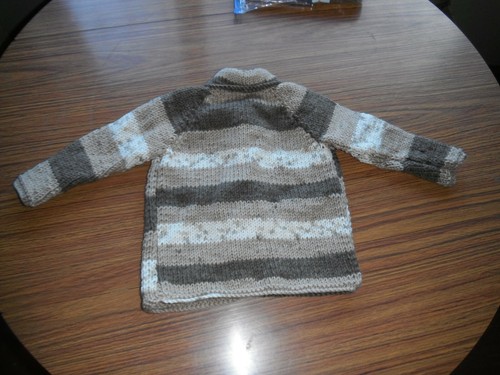 HANDGESTRICKT CA. 20" BRUST GROBSTRICK CARDIGAN PULLOVER MANTEL GEMISCHT BRAUN - Bild 3 von 3