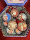 VTG 12 Traditional Santa Sugar Ball Christmas Ornaments Decorative Hexagon Box — photo 5