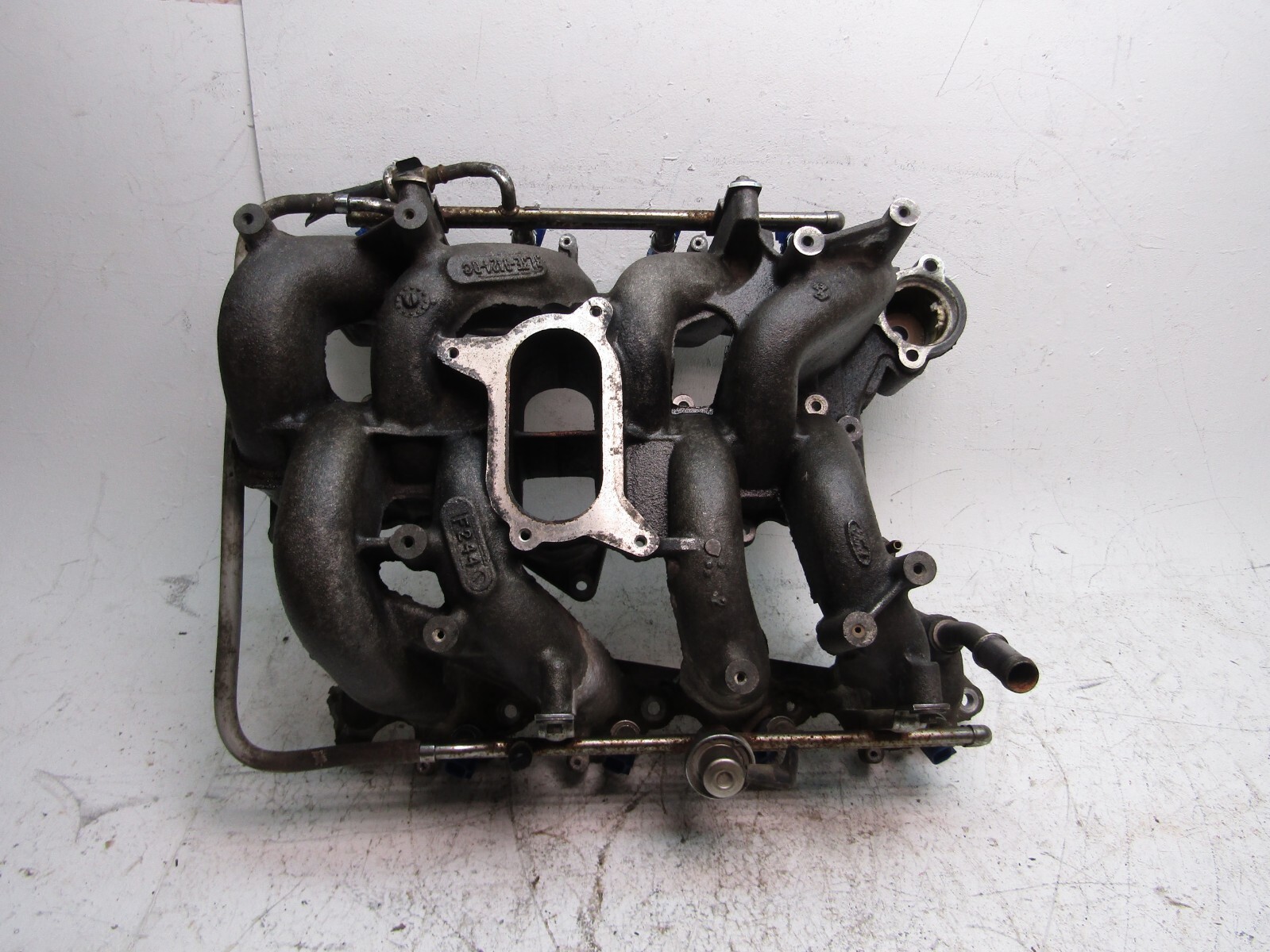 Intake Manifold Expedition 2003 2004 Ford 4.6L V8 Engine Motor Upper