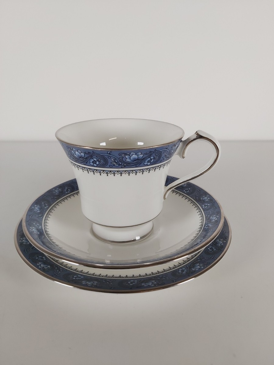 Aynsley Fine Bone China Tea Trio 