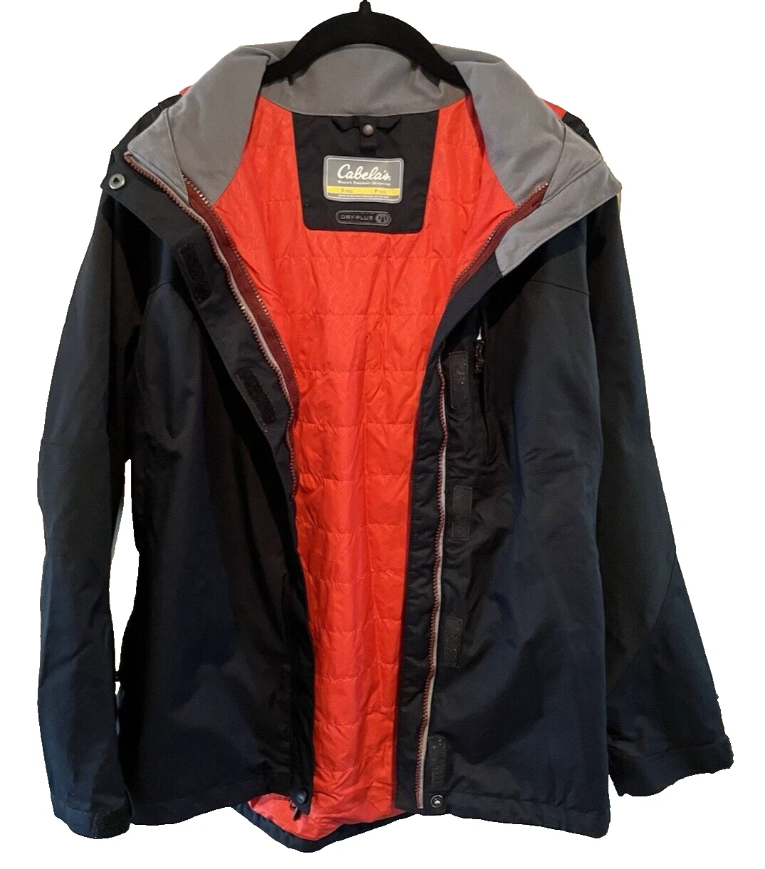 Cabela’s Men’s Jacket Size Small Quilted Hood Double Zip Wrist Closure Outdoors