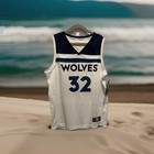 Minnesota Timberwolves Fanatics Karl Anthony Towns Jersey NWT Youth (M)  NBA
