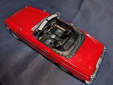 AUTOart 1/18  Datsun Fairlady 2000 convertible 979662