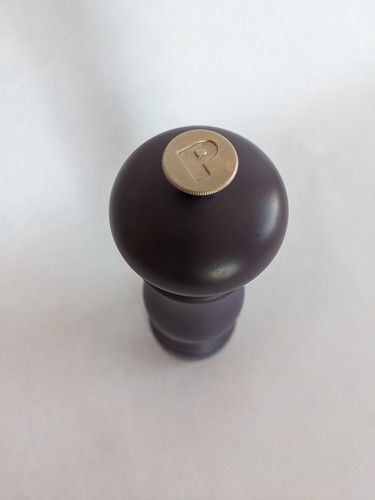 RARE Le Creuset 8" Pepper Mill Shakers Cassis Purple - Picture 3 of 7