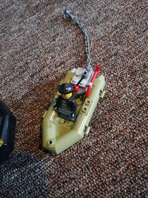 LEGO City Prison Island set 60130 complete 1 Broken Clip 2 Peeling Stickers