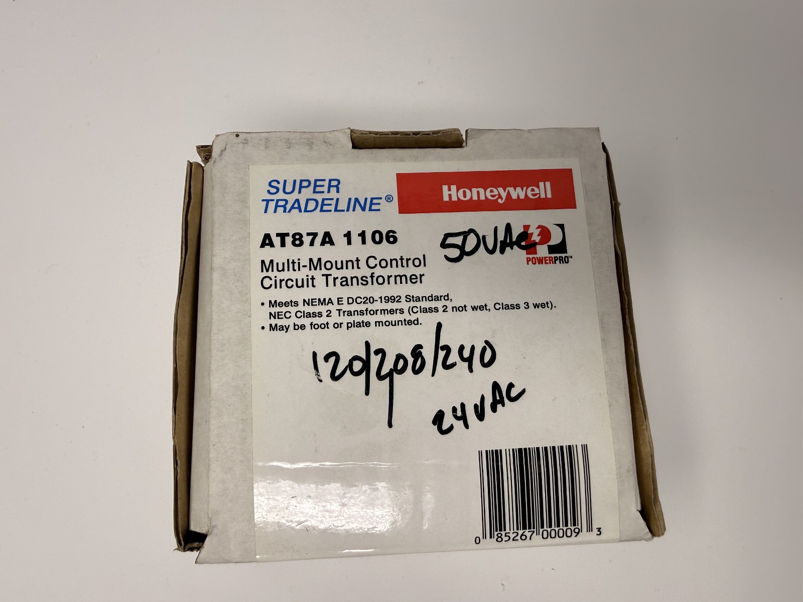Honeywell AT87A1106 Foot/Plate Mounted 120/208/240V 24V 50VA Transformer NOS
