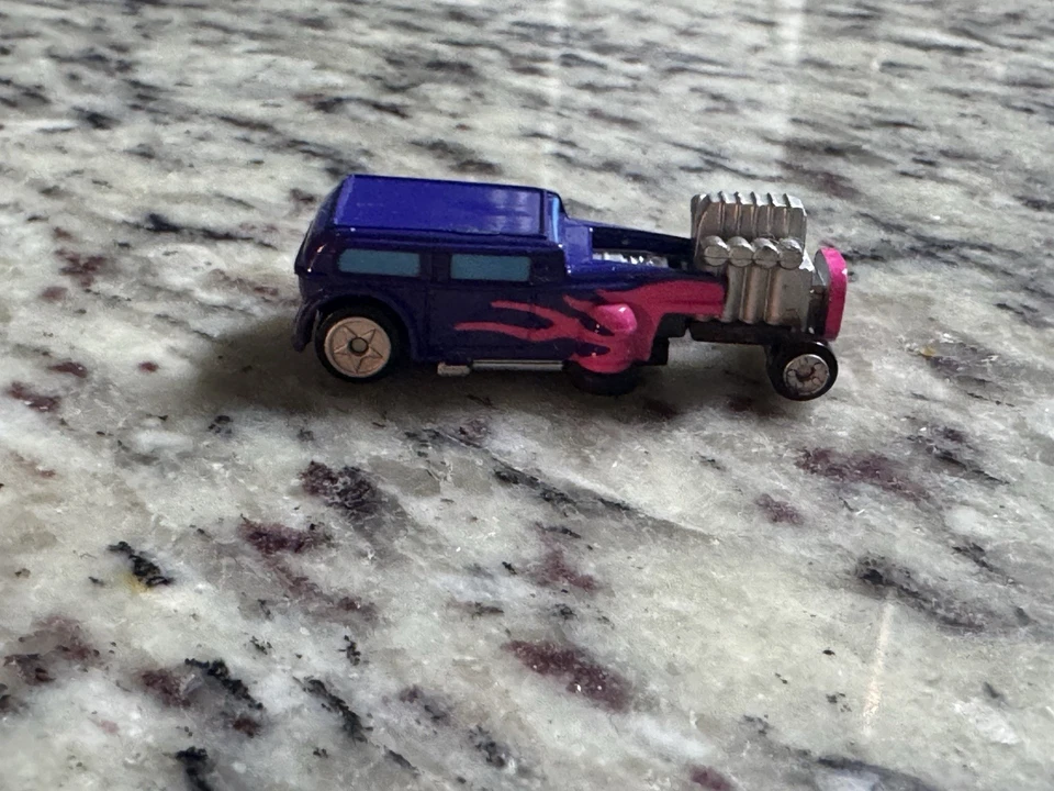 VTG Micro Machines Imposters Ford ‘32 Chopped Custom Hot Rod Police Car Lot - Image 4 of 4