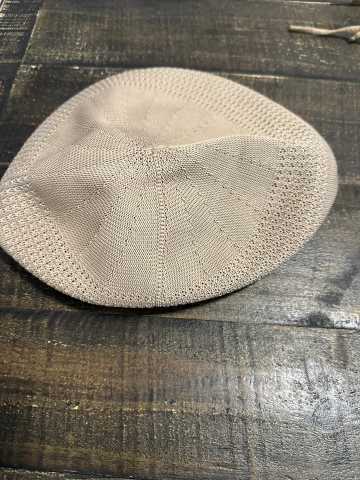 Gorra Kangol Unisex Tropic Ventair 504 Bronceada Foto 4 de 4