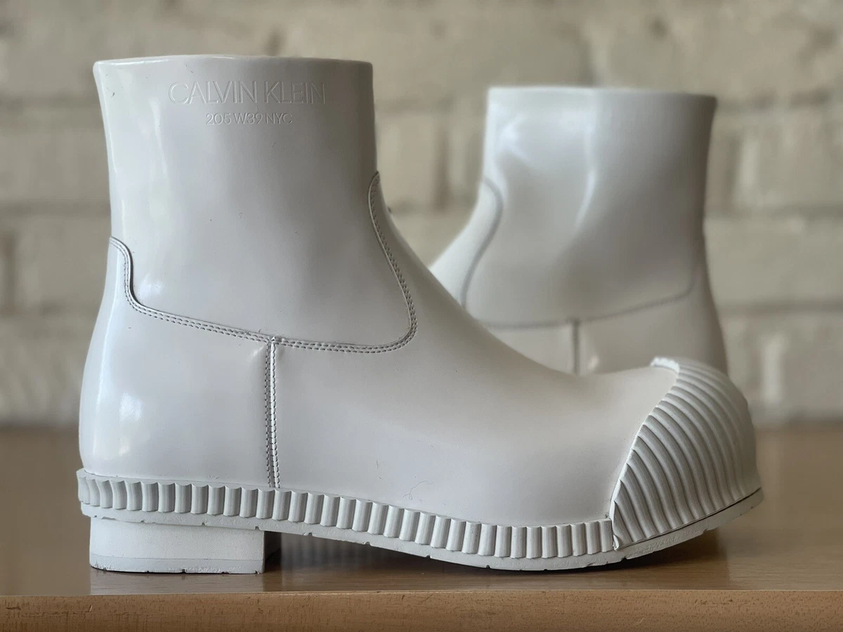 Calvin klein hotsell spazzolato boots