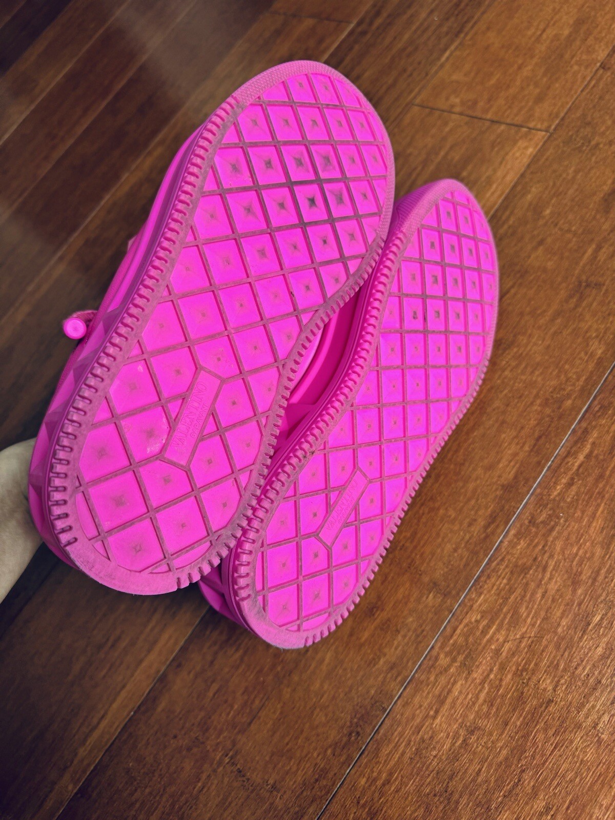 $1150 Valentino Garavani One Stud XL leather Low Top Sneakers EU 40 US 10 thumbnail 8