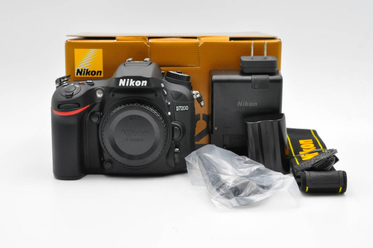 Mint Nikon Nikon D7200 24.2 MP Digital SLR Camera SLR Body