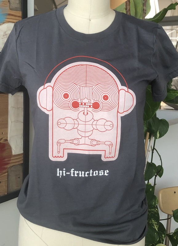 Women’s XS/S, Girl’s Med T-Shirt Weird Cute Goofy Sci-fi Robot NWT HI-FRUCTOSE