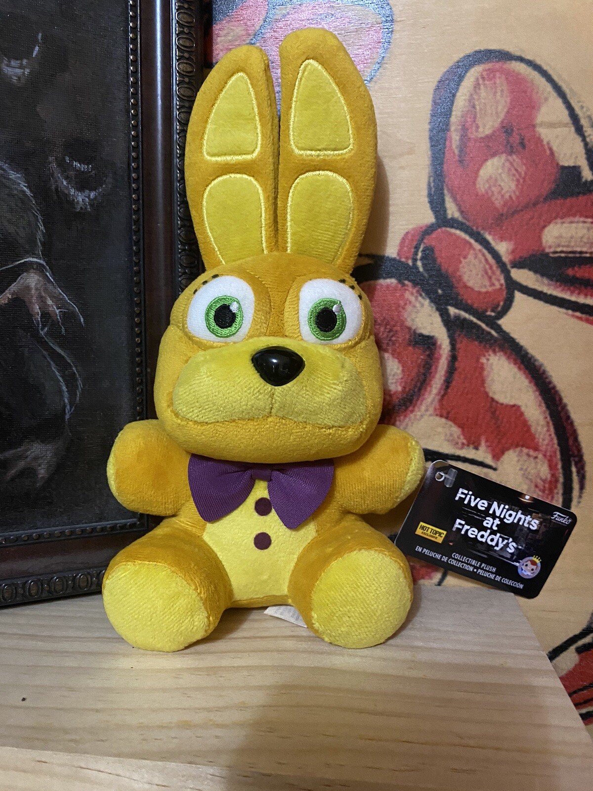 100% AUTHENTIC! Five Nights at Freddy's Hot Topic EXCLUSIVE SPRING BONNIE Plush