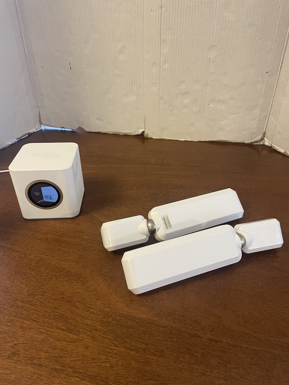 Ubiquiti AmpliFi HD Dual-Band Mesh Wi-Fi System 1 Router + 2 Mesh Points Unifi