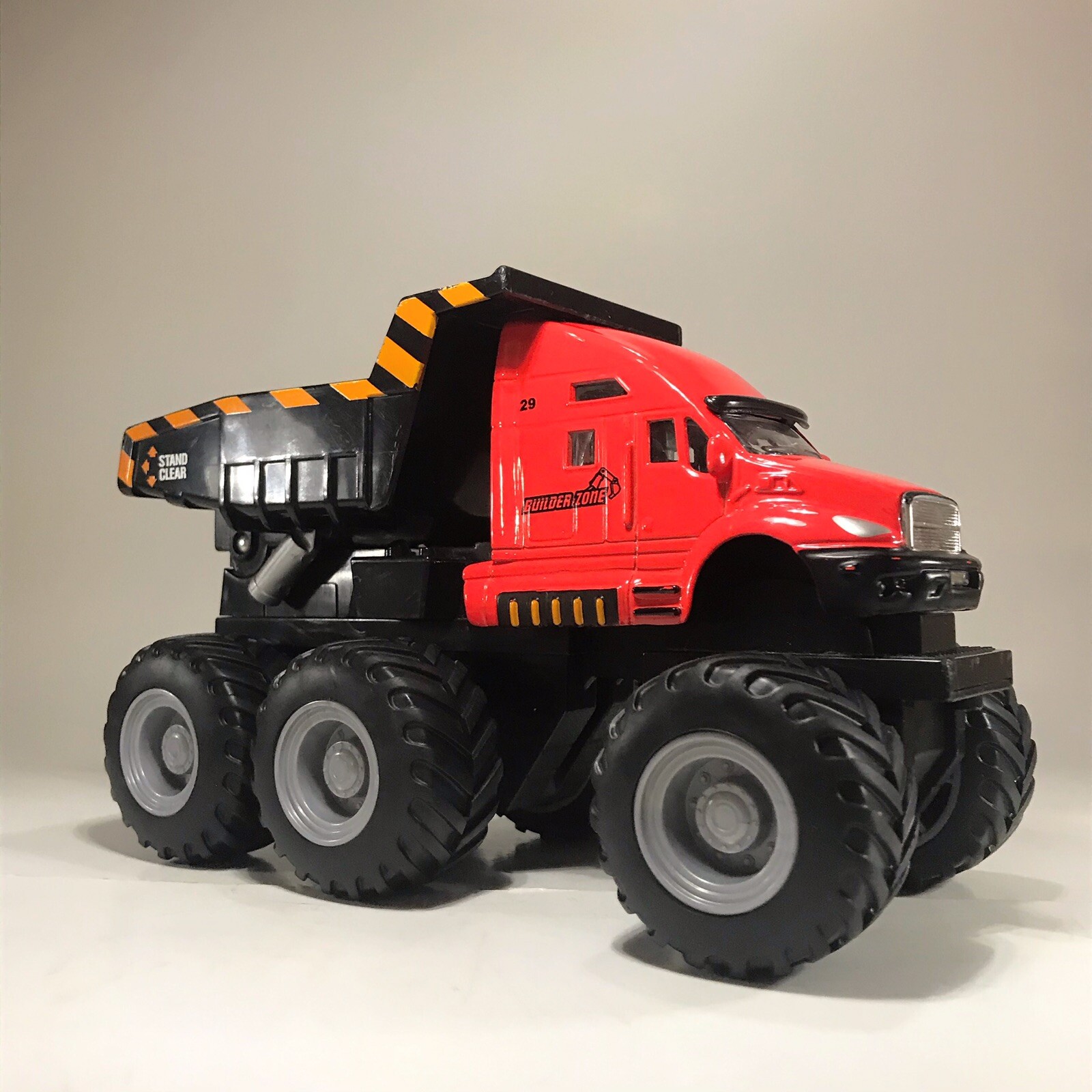 maisto fresh metal builder zone