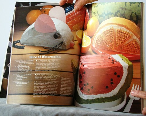VINTAGE 1983 Better H & Gardens CREATIVE Cake DECORATING 50+ EASY Clever DESIGNS - Picture 4 of 5