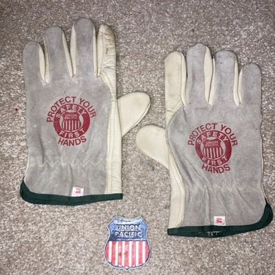 UP Union Pacific Railroad Leather Gloves - Protect Your Hands Logo plus magnet
