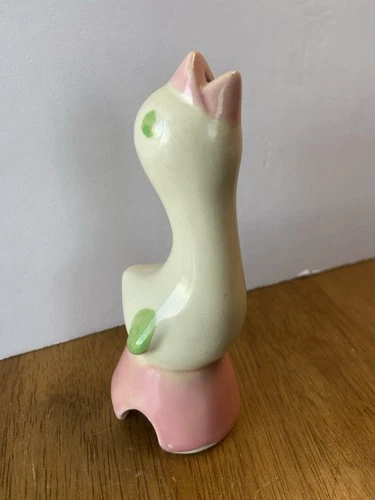 Vintage Shawnee Pottery Pie Bird