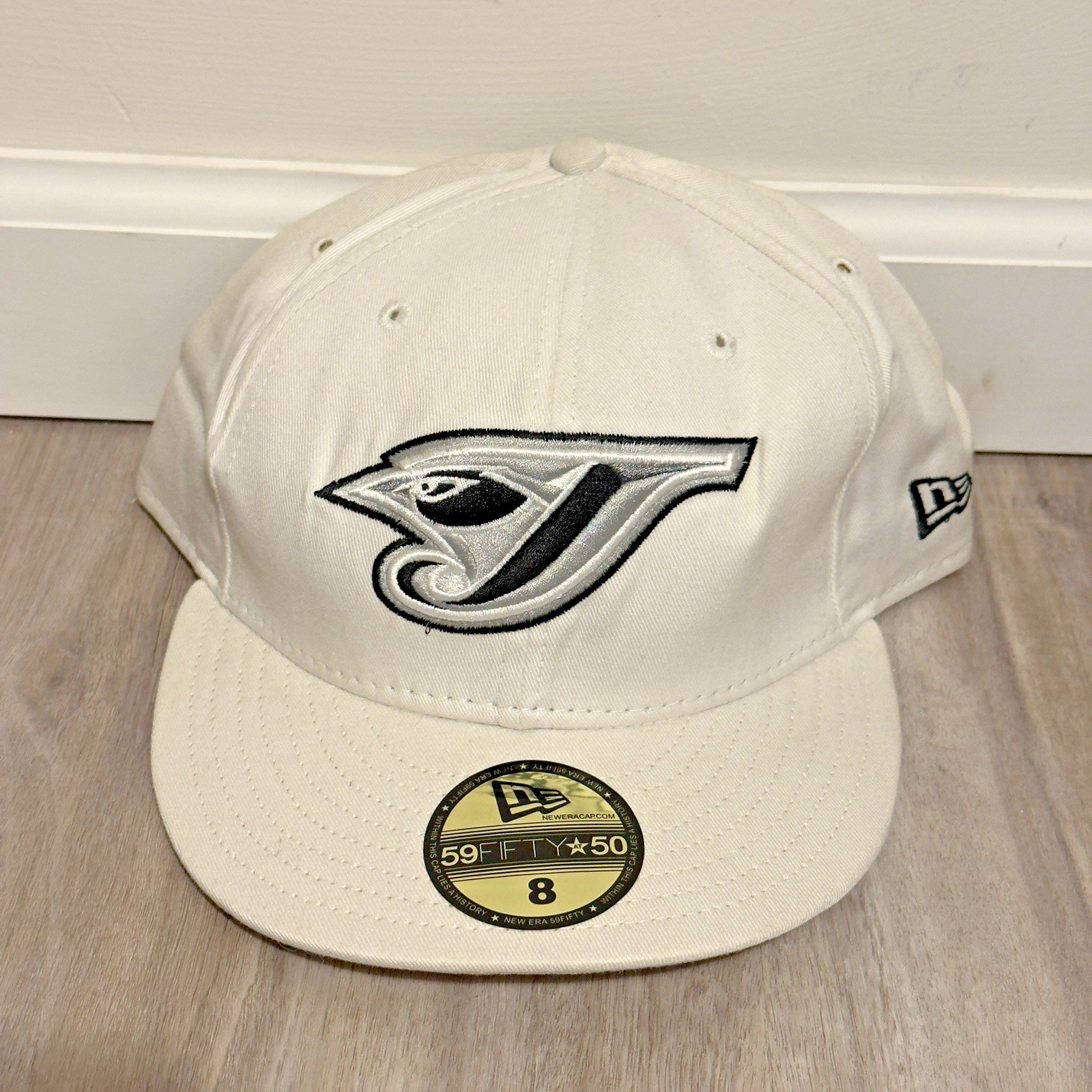 NWT NEW Era All White Out 5950 Fitted Baseball Hat Toronto Blue Jays Size 8 MLB