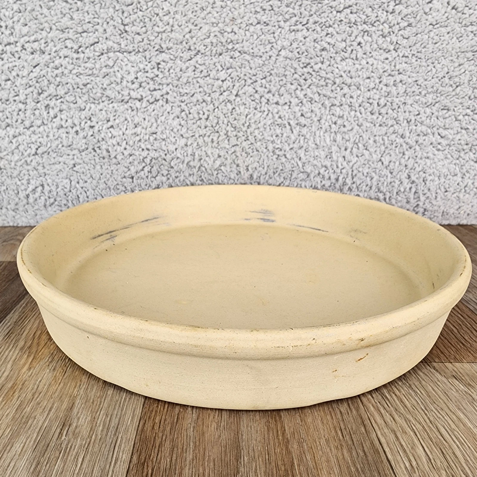 Pampered Chef LTD Family Heritage Collection Stoneware Pizza Stone K059 10 Inch