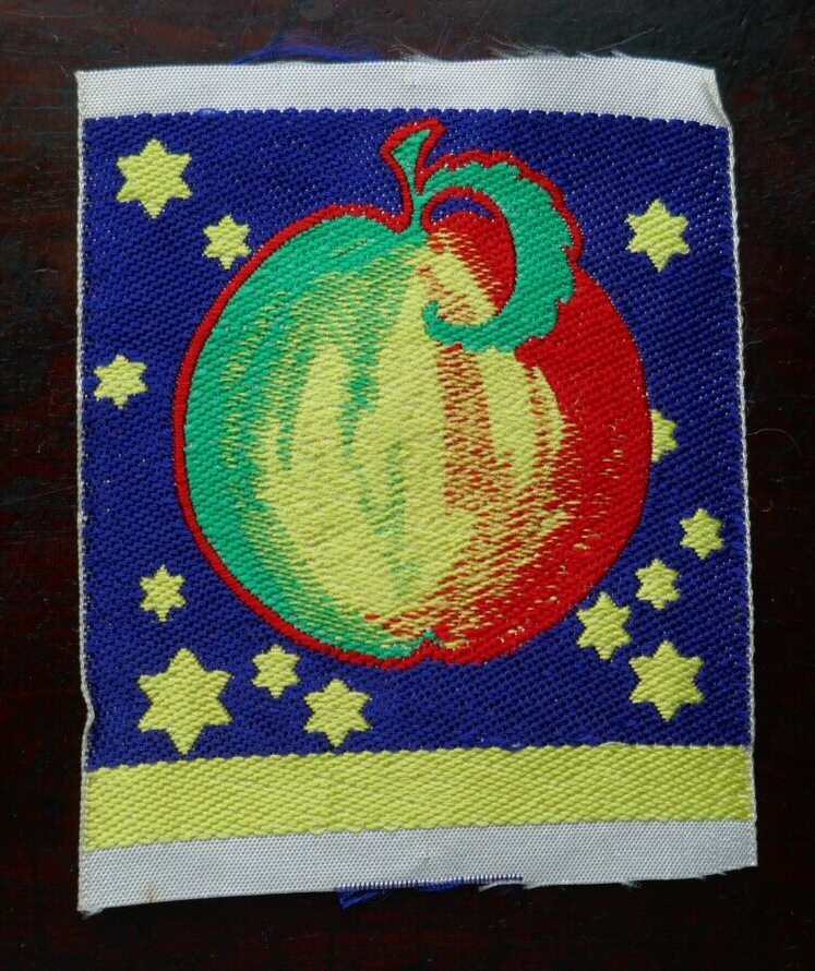 THE BEATLES ' APPLE BOUTIQUE POSTER - CLOTHES LABEL & PHOTOGRAPH