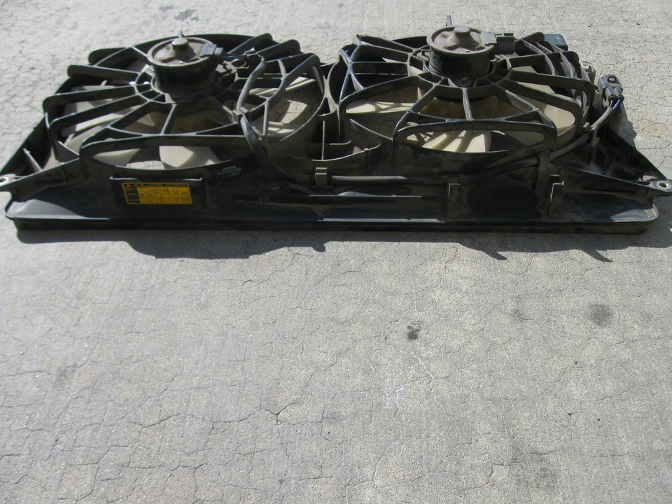 Ventilador radiador Toyota Celica 2000-05 Foto 2 de 4