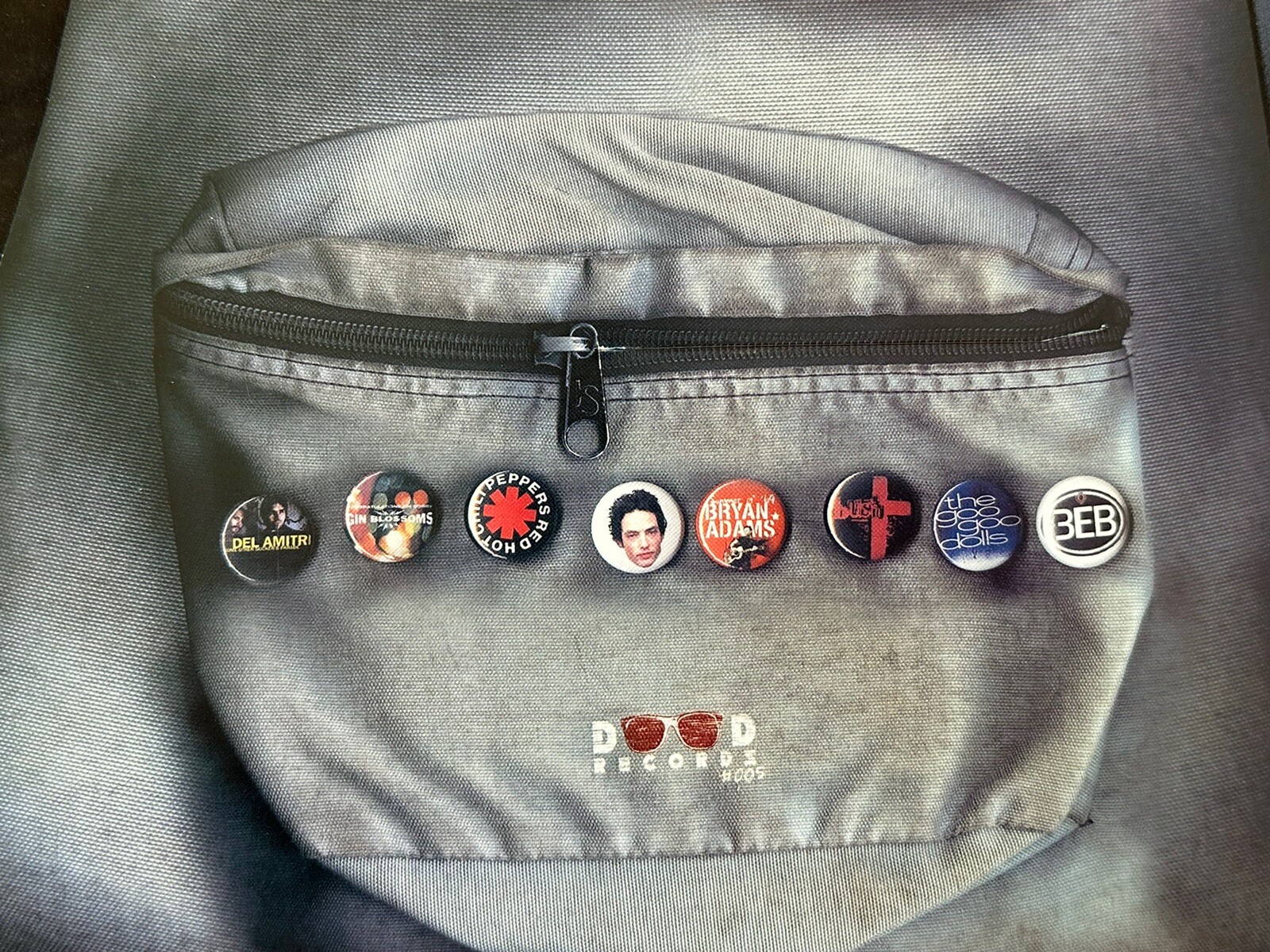 Picture 4 of 8