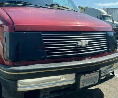 LUND SMOKE HEAD LIGHT COVER FOR 1985-1994 CHEVY ASTRO/GMC SAFARI 