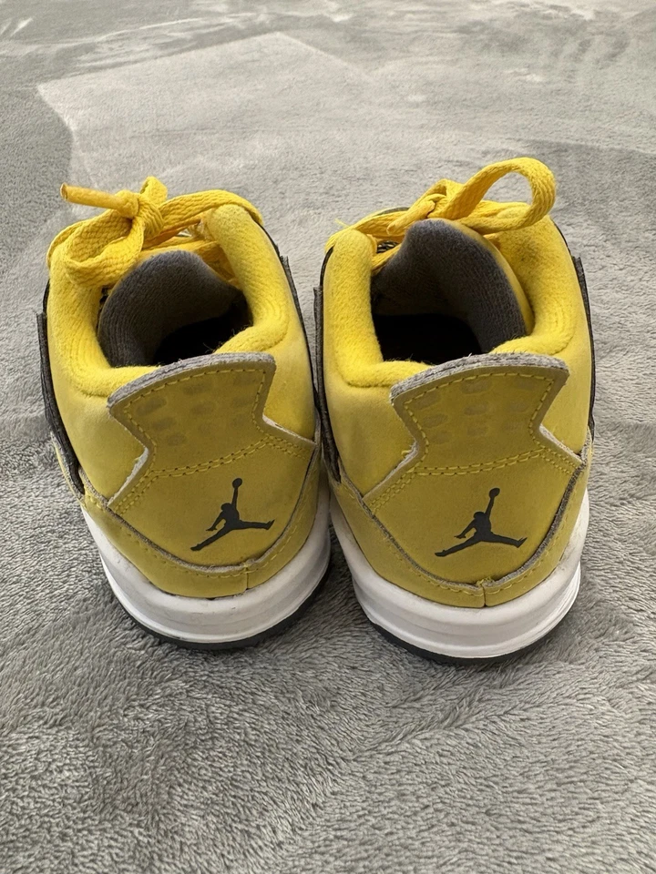 Nike Air Jordan 4 Retro TD Tenis Niño Pequeño Talla 10C Amarillo BQ7670-700 con Caja Foto 3 de 4
