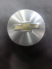 2004-2007 Buick Rainier Oem Center Cap 88966047 - 302326 2004-2007 Buick Rainier Oem Center Cap 88966047 - 302326