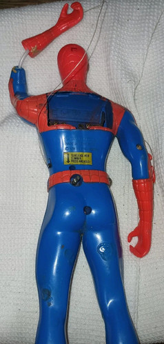 Remco Spider-Man Actionfigur von 1978 (nur für Ersatzteile defekt) - Bild 2 von 2