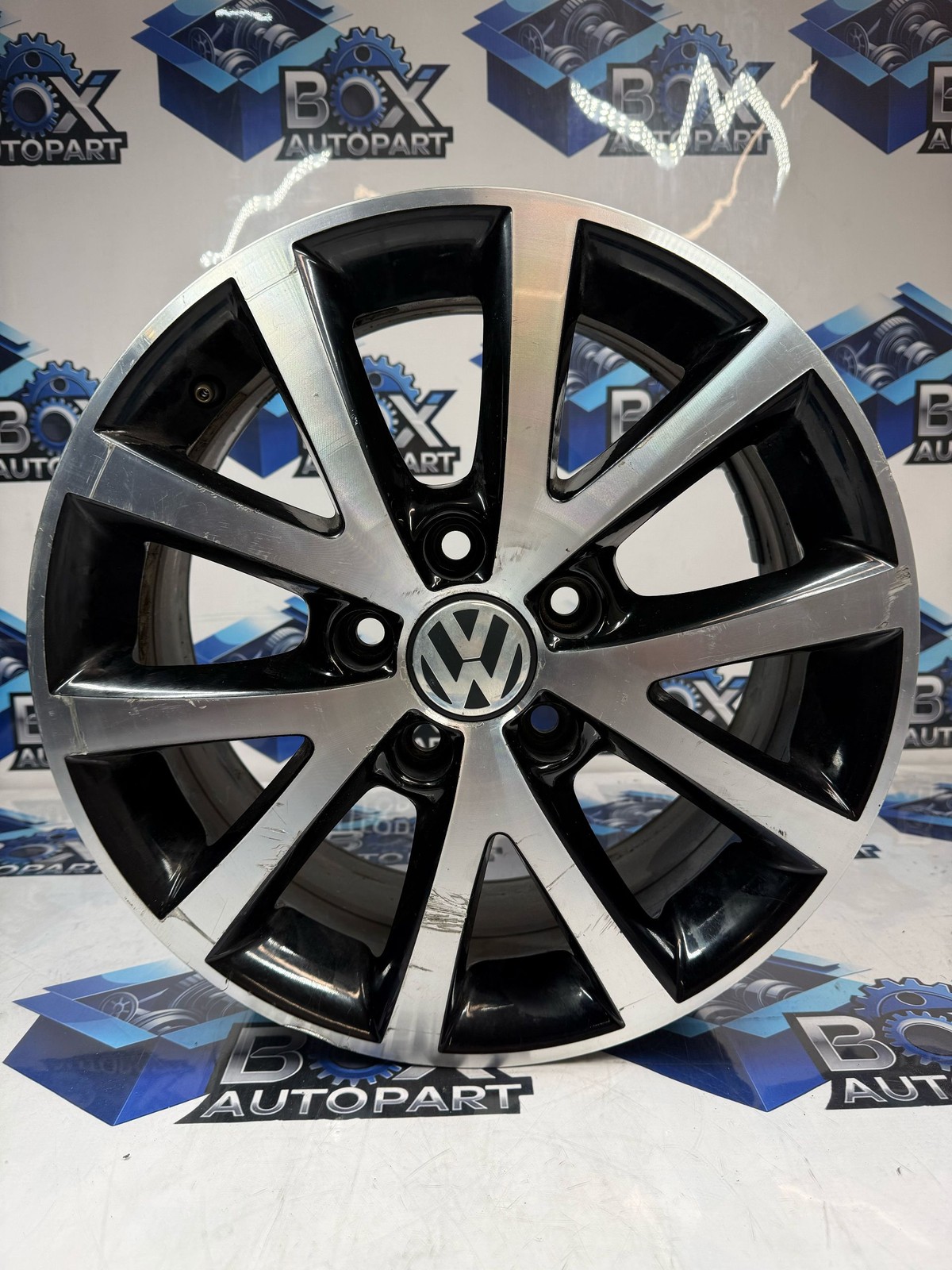 2015-2018 VOLKSWAGEN JETTA RIM 16 x 6.5 alloy 5 spoke (V design) OEM