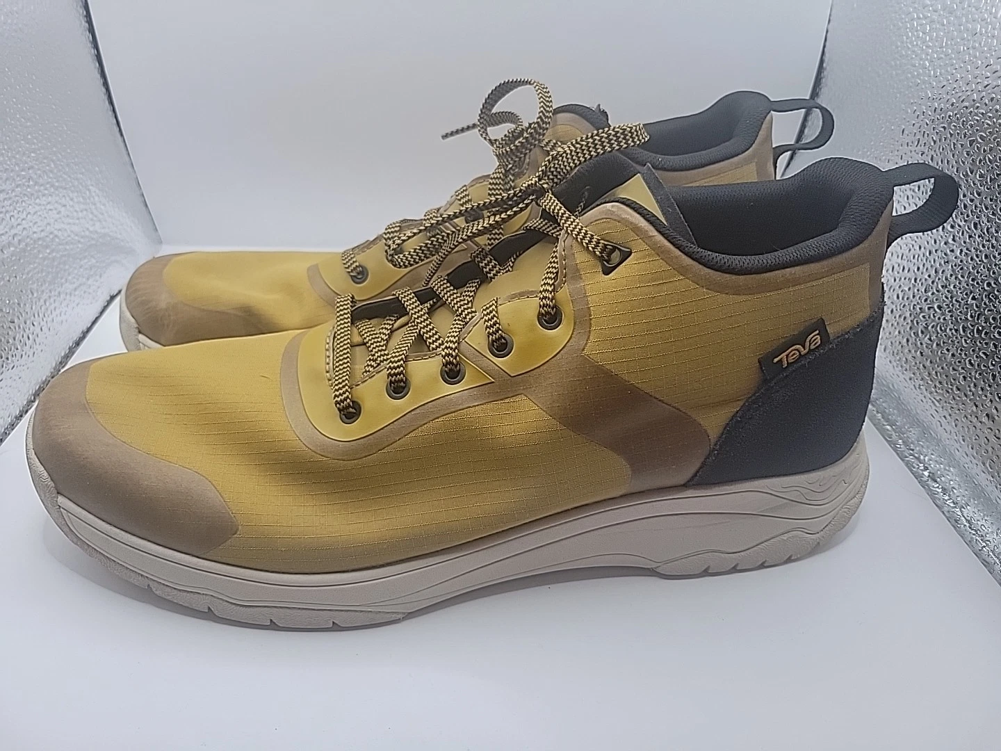 Mens Teva Gateway Mid Hiking Boot Medallion Sz 12