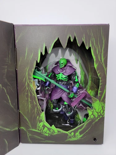 2021 Mattel Creations MOTU Masterverse Revelation Scare Glow Action Figure SDCC