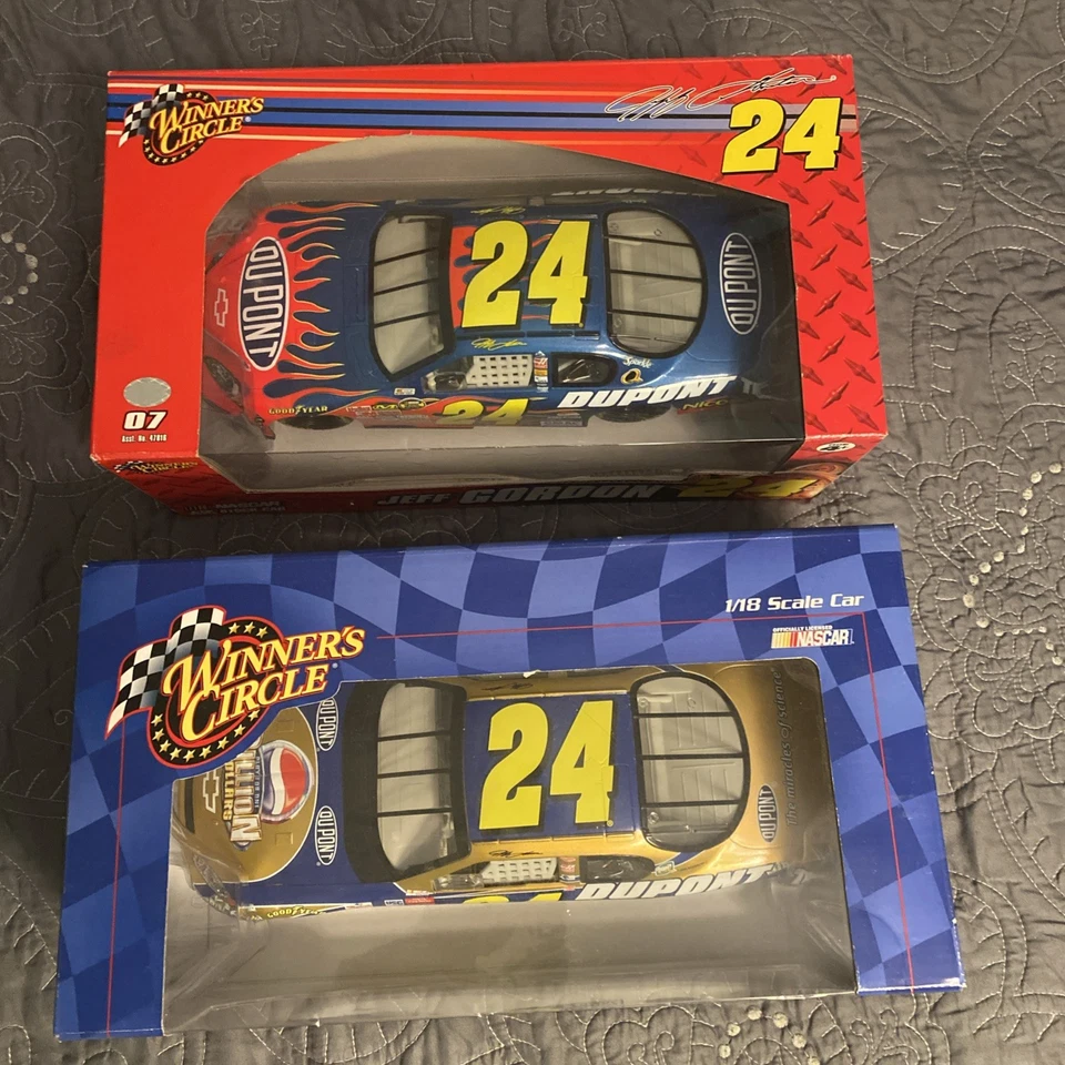 Jeff Gordon Winners Circle lot of 2 1:18 diecast DuPont Pepsi NEW SEALED - Image 3 of 4