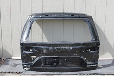 2022-2024 Jeep Grand Cherokee Rear Liftgate Tailgate Oem