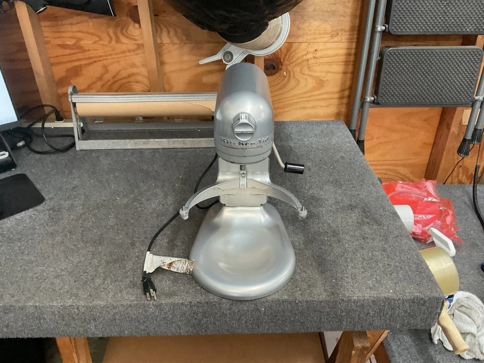 KitchenAid 6 QT 专业 600 575W KP26M1XNP(用于维修) — 第 2/4 张图片