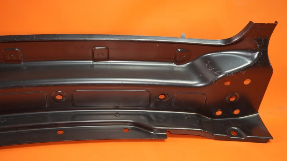 Placa traseira PORSCHE CAYENNE 2011 2012 2013 2014 2015 2016 7P5813303 FABRICANTE DE EQUIPAMENTO ORIGINAL - Imagem 2 de 4